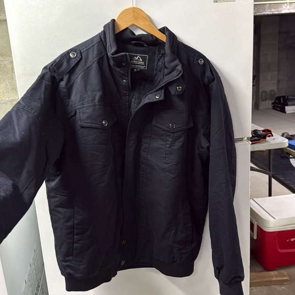 NWOT Men’s Bomber Jacket size large - Picture 1 of 6